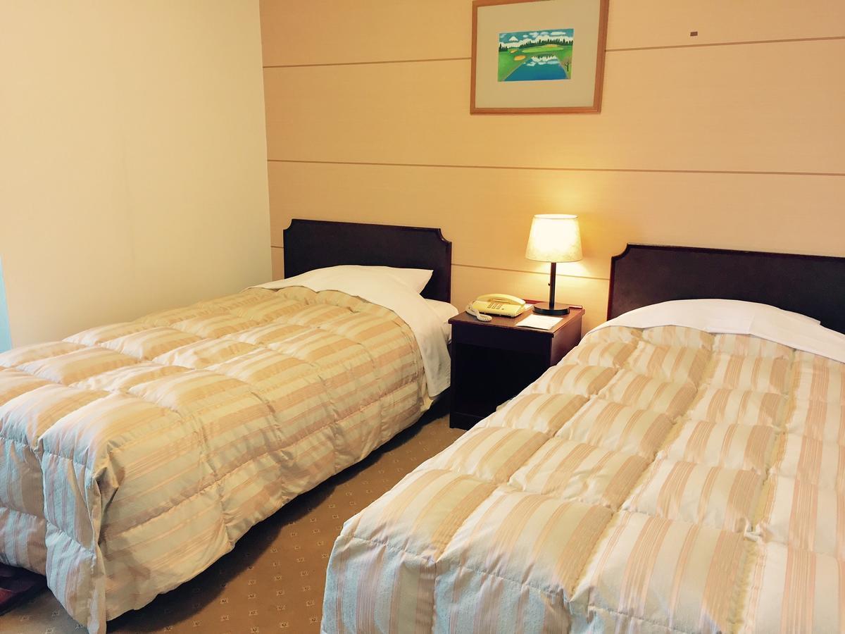 Ohito Hotel Izunokuni Buitenkant foto