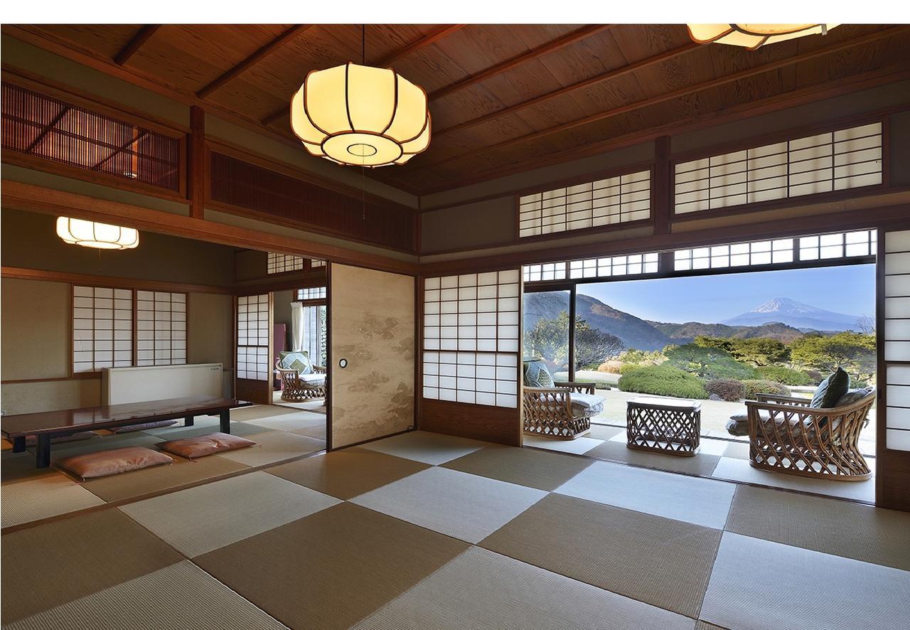 Ohito Hotel Izunokuni Buitenkant foto